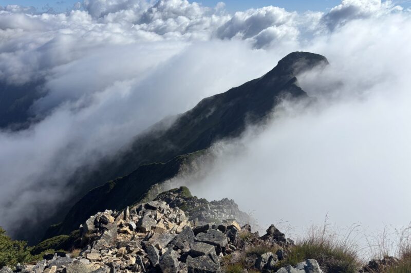 鹿島槍ヶ岳 北峰 雲海